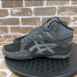 Asics Snapdown 3 GS Wrestling Shoes Black/Gunmetal 1084A009 Boys Youth Size 3.5